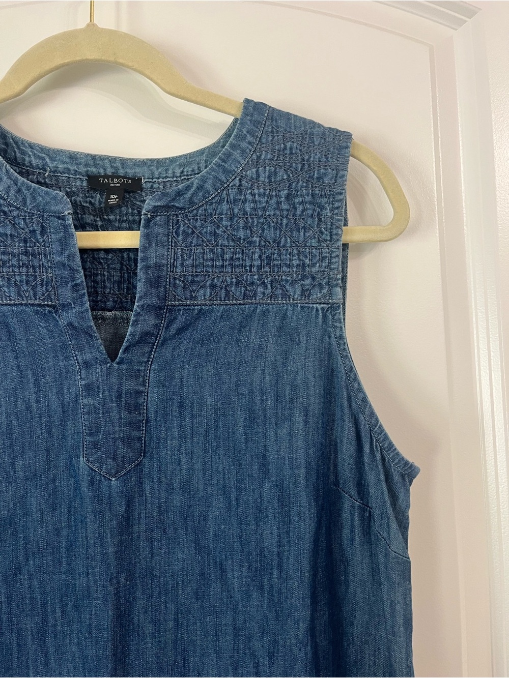 Talbots Denim Dress Sleeveless Classic 100% Cotton Knee Length Womens Size 10P - Picture 4 of 7